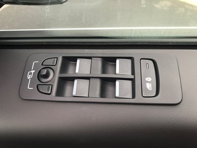 2025 LAND Rover DISCOVERY SPORT thumbnail 40