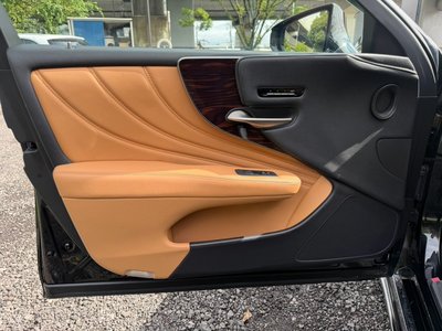 2021 Lexus LS thumbnail 77