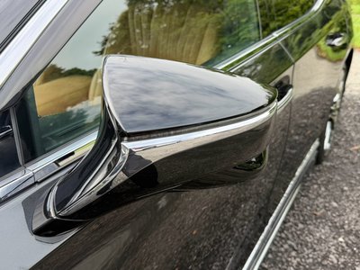 2021 Lexus LS photo 12