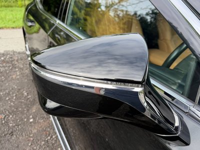 2021 Lexus LS thumbnail 19