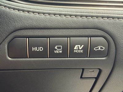 2021 Lexus LS thumbnail 48