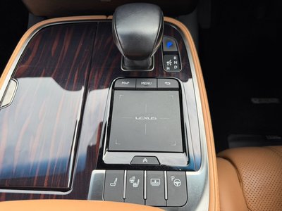 2021 Lexus LS thumbnail 54