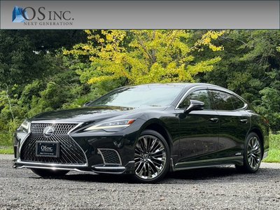 2021 Lexus LS photo 1