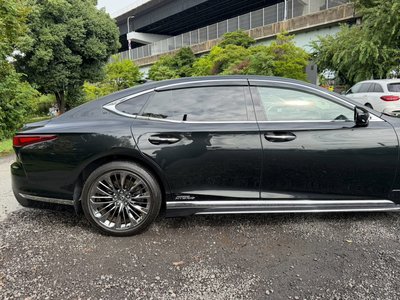 2021 Lexus LS thumbnail 20