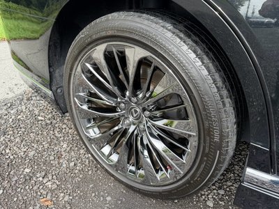 2021 Lexus LS thumbnail 27