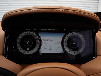 صورة 67 لـ 2024 Aston Martin DB12