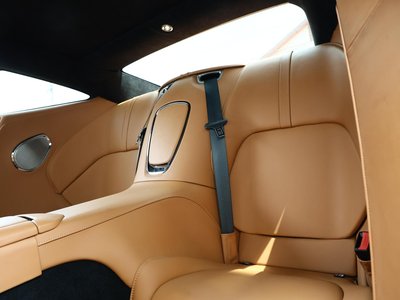 صورة 56 لـ 2024 Aston Martin DB12