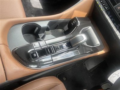 2025 Toyota CROWN ESTATE 照片 23