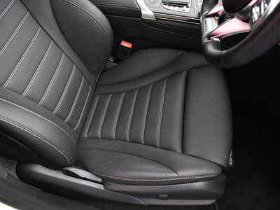صورة مصغرة 24 لـ 2022 Mercedes-BENZ GLC AMG