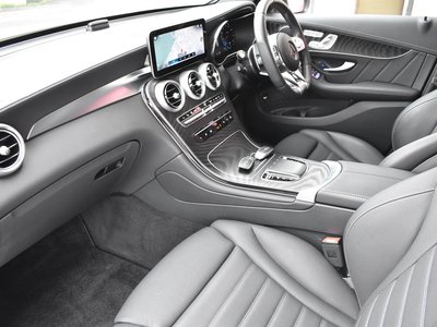 صورة مصغرة 25 لـ 2022 Mercedes-BENZ GLC AMG