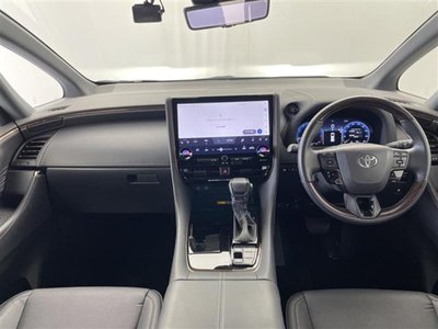 صورة 43 لـ 2023 Toyota ALPHARD