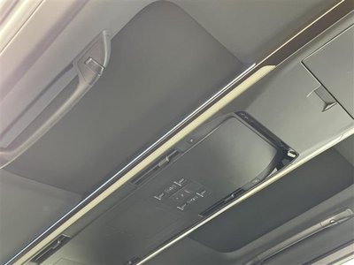 صورة 14 لـ 2023 Toyota ALPHARD