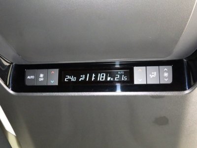 2023 Toyota ALPHARD — фото 27