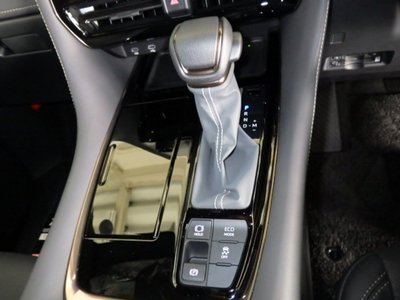 2023 Toyota ALPHARD — фото 10