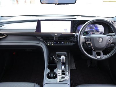 2024 Toyota CROWN SPORT photo 7