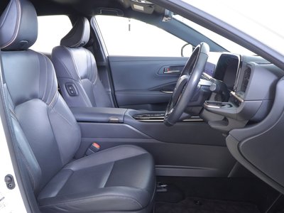 2024 Toyota CROWN SPORT photo 36