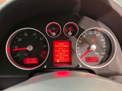 2005 AUDI TT 照片 6