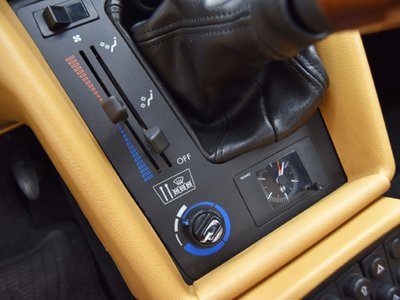 1993 ALFA Romeo ALFA SPIDER photo 16