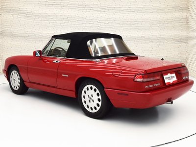 1993 ALFA Romeo ALFA SPIDER photo 2