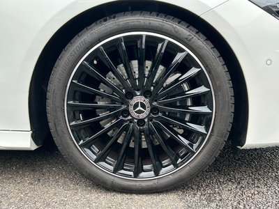 2025 Mercedes-BENZ CLA photo 4