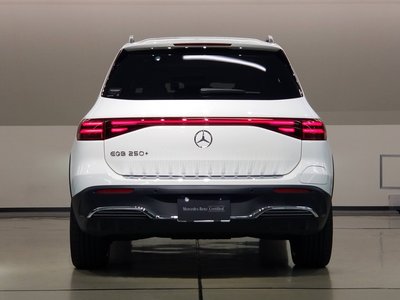صورة 10 لـ 2025 Mercedes-BENZ EQB