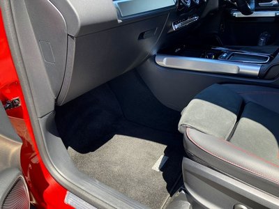 صورة مصغرة 18 لـ 2025 Mercedes-BENZ GLB AMG