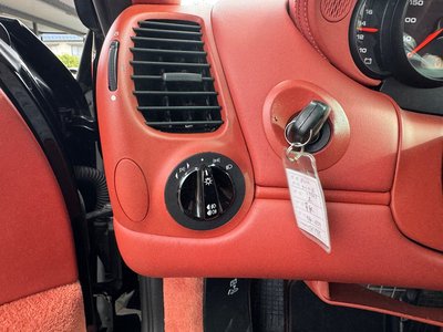 2001 Porsche 911 — миниатюра 21