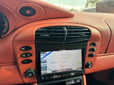 2001 Porsche 911 — миниатюра 27