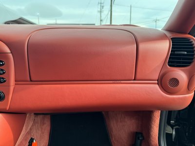 2001 Porsche 911 — миниатюра 36