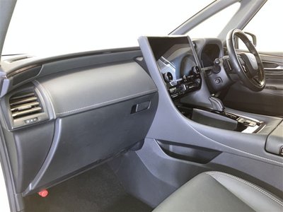 2023 Toyota ALPHARD — фото 14