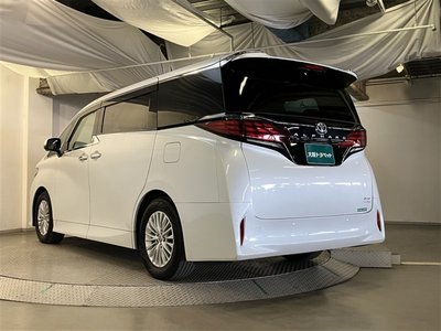 2023 Toyota ALPHARD — фото 10