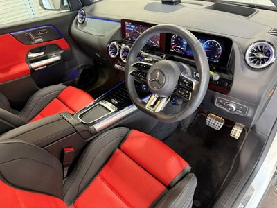 2025 Mercedes-BENZ GLA AMG thumbnail 29