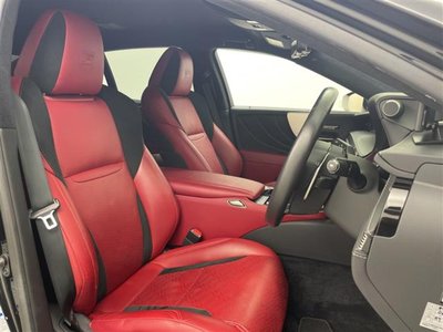 2018 Lexus LS thumbnail 26