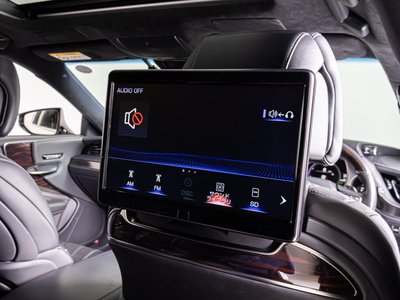 صورة مصغرة 4 لـ 2017 Lexus LS