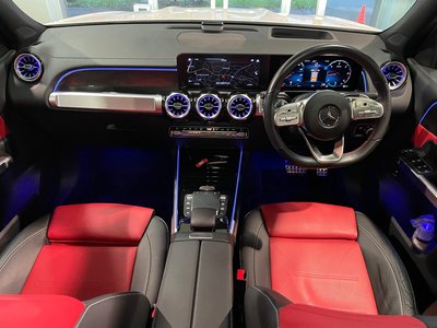 2023 Mercedes-BENZ GLB photo 2