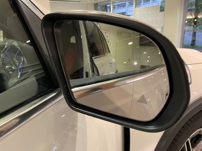 2023 Mercedes-BENZ GLB photo 5
