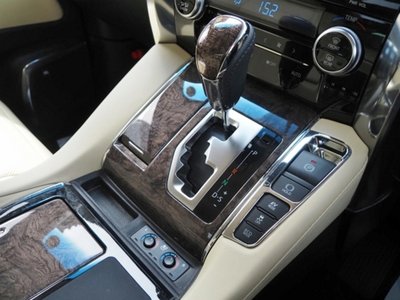 صورة 54 لـ 2020 Toyota ALPHARD