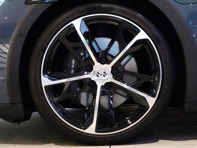2026 Porsche TAYCAN thumbnail 77
