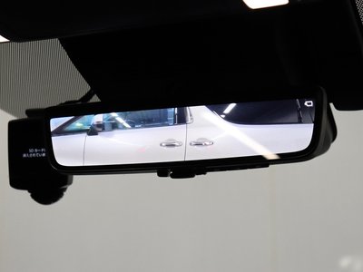 صورة 29 لـ 2023 Toyota VELLFIRE