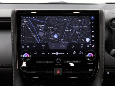 صورة 11 لـ 2023 Toyota VELLFIRE