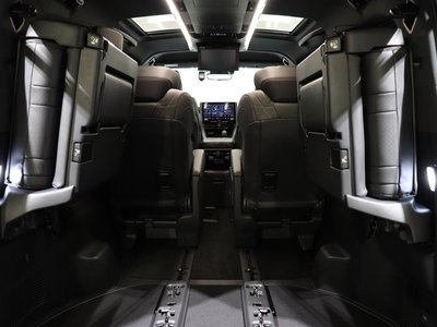صورة 78 لـ 2023 Toyota VELLFIRE