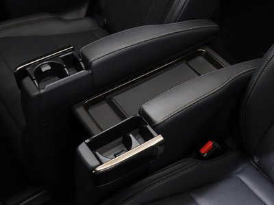 صورة 71 لـ 2023 Toyota VELLFIRE