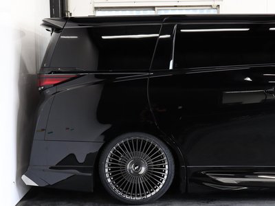 صورة 46 لـ 2023 Toyota VELLFIRE