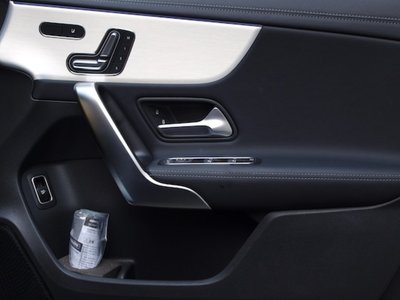 صورة 14 لـ 2025 Mercedes-BENZ A-CLASS AMG