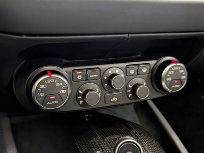 2016 Ferrari CALIFORNIA T — миниатюра 22