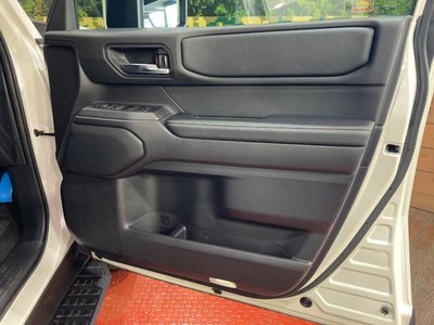 2025 Toyota LAND CRUISER 250 照片 40