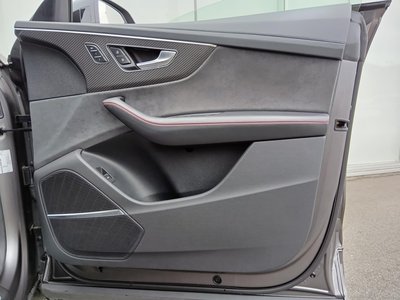 2023 AUDI RS Q8 thumbnail 31