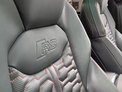 2023 AUDI RS Q8 thumbnail 28