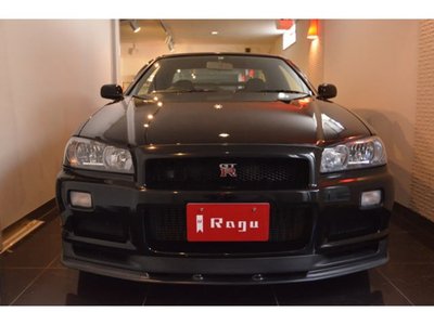 2002 Nissan SKYLINE GT-R 照片 2