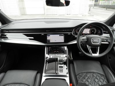 2024 AUDI Q7 photo 6